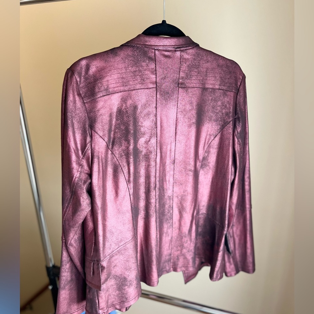 Metallic type jacket - Picture 3 of 3